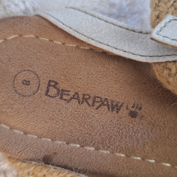 Bearpaw Sandals - Picture 4 of 6